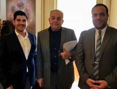 Συνάντηση του Αλ. Φραμπουράρη με τον δήμαρχο Μυκόνου